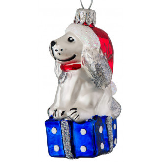 Hvid hund med nissehue Hvid hund med nissehue